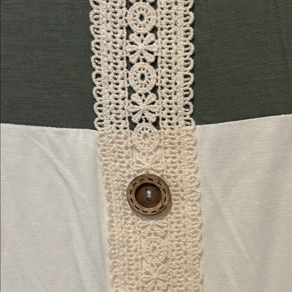 Top - Picture 5 of 5